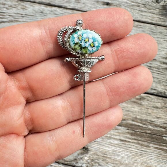 Vintage Stick Pin Blue Floral Stick Pin Blue Flower Brooch - Picture 1 of 2